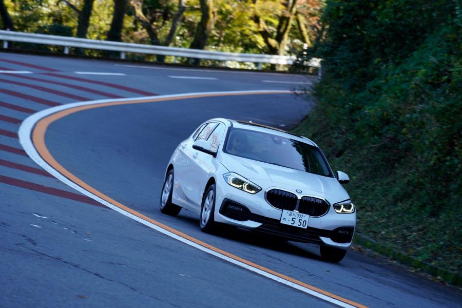  BMW 118i Sportline (F40) 2019 года  (JP) (фото 2 из 10)